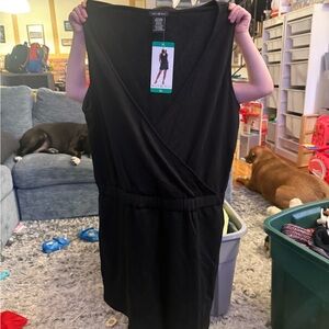 Black Sleeveless Romper V-neck